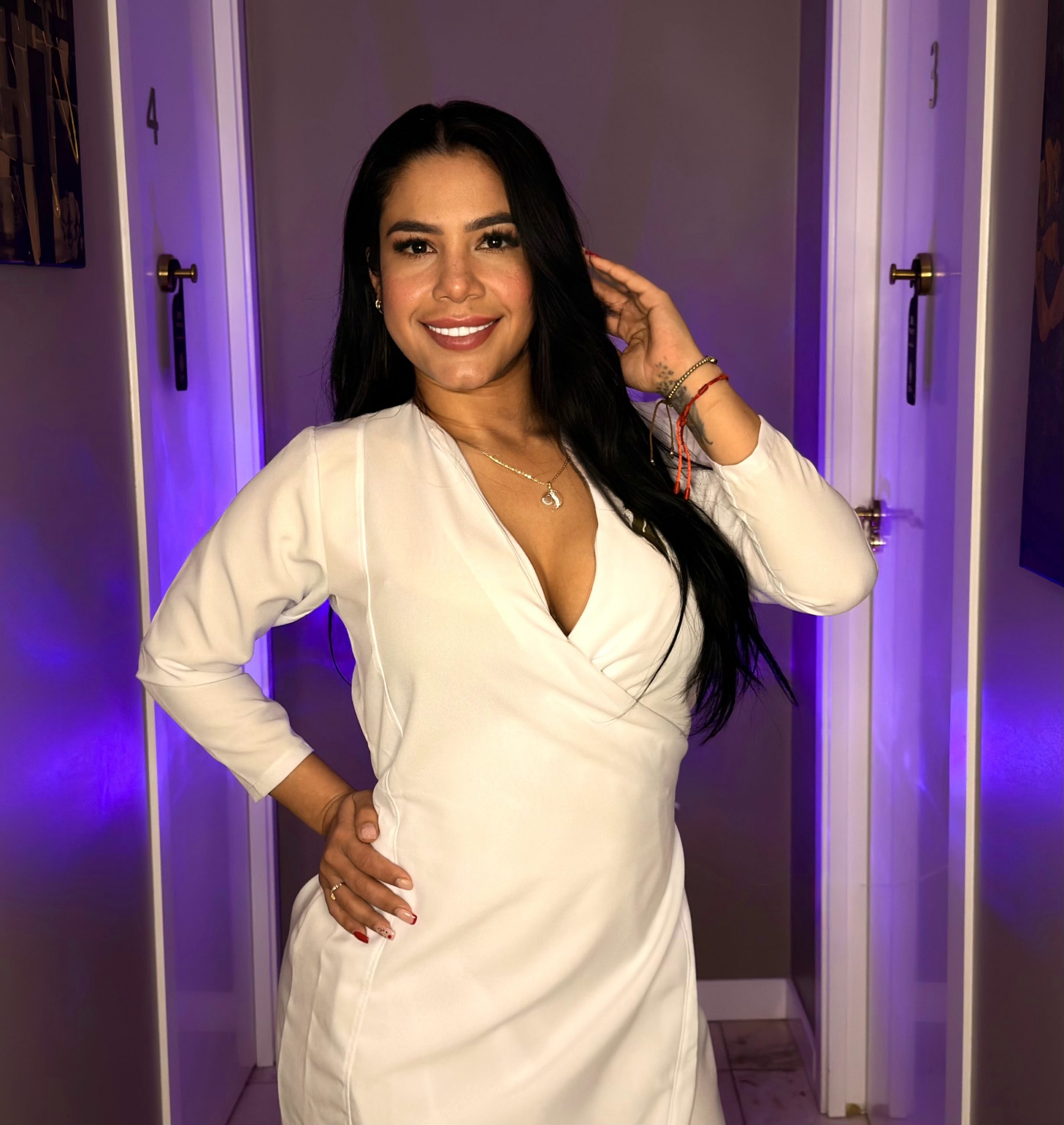 Tantra, Nuru, Lingam and Yoni massage, Elite erotic Massage, luxury VIP erotic massage with champagne, sensual and magic body to body massage, couple massage, four hands massage, relax massage, spiritual massage and erotic massage in Tenerife for men and women