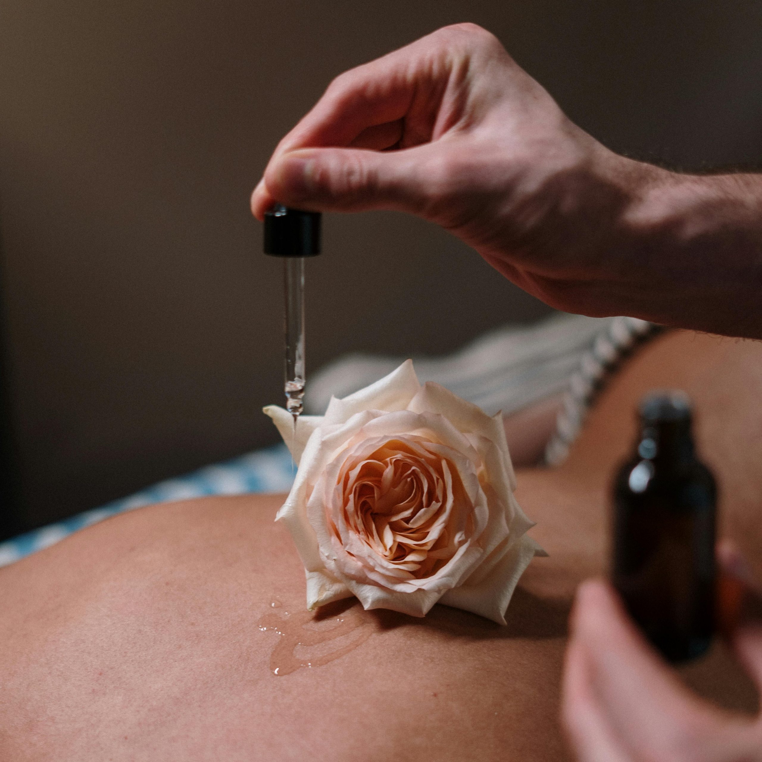 Tantra, Nuru, Lingam and Yoni massage, Elite erotic Massage, luxury VIP erotic massage with champagne, sensual and magic body to body massage, couple massage, four hands massage, relax massage, spiritual massage and erotic massage in Tenerife for men and women