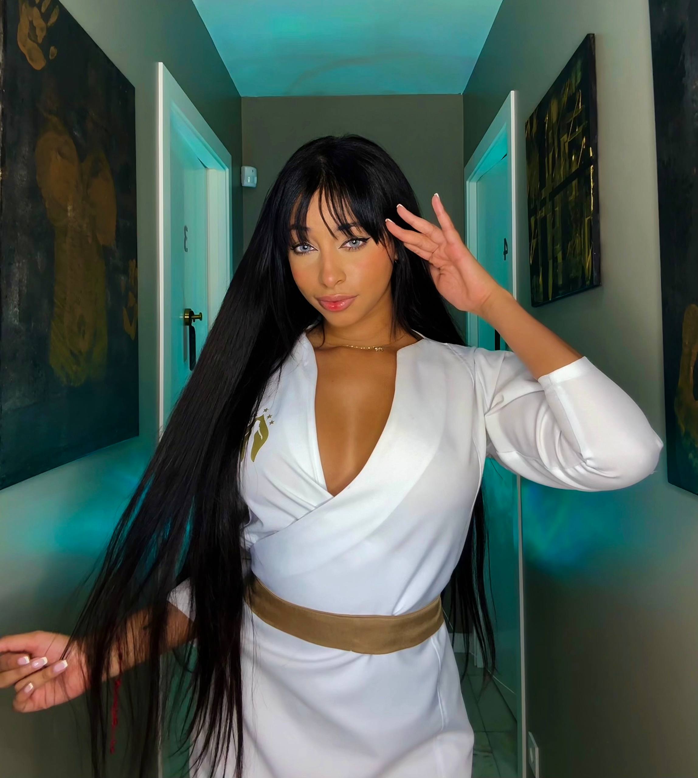 Tantra, Nuru, Lingam and Yoni massage, Elite erotic Massage, luxury VIP erotic massage with champagne, sensual and magic body to body massage, couple massage, four hands massage, relax massage, spiritual massage and erotic massage in Tenerife for men and women