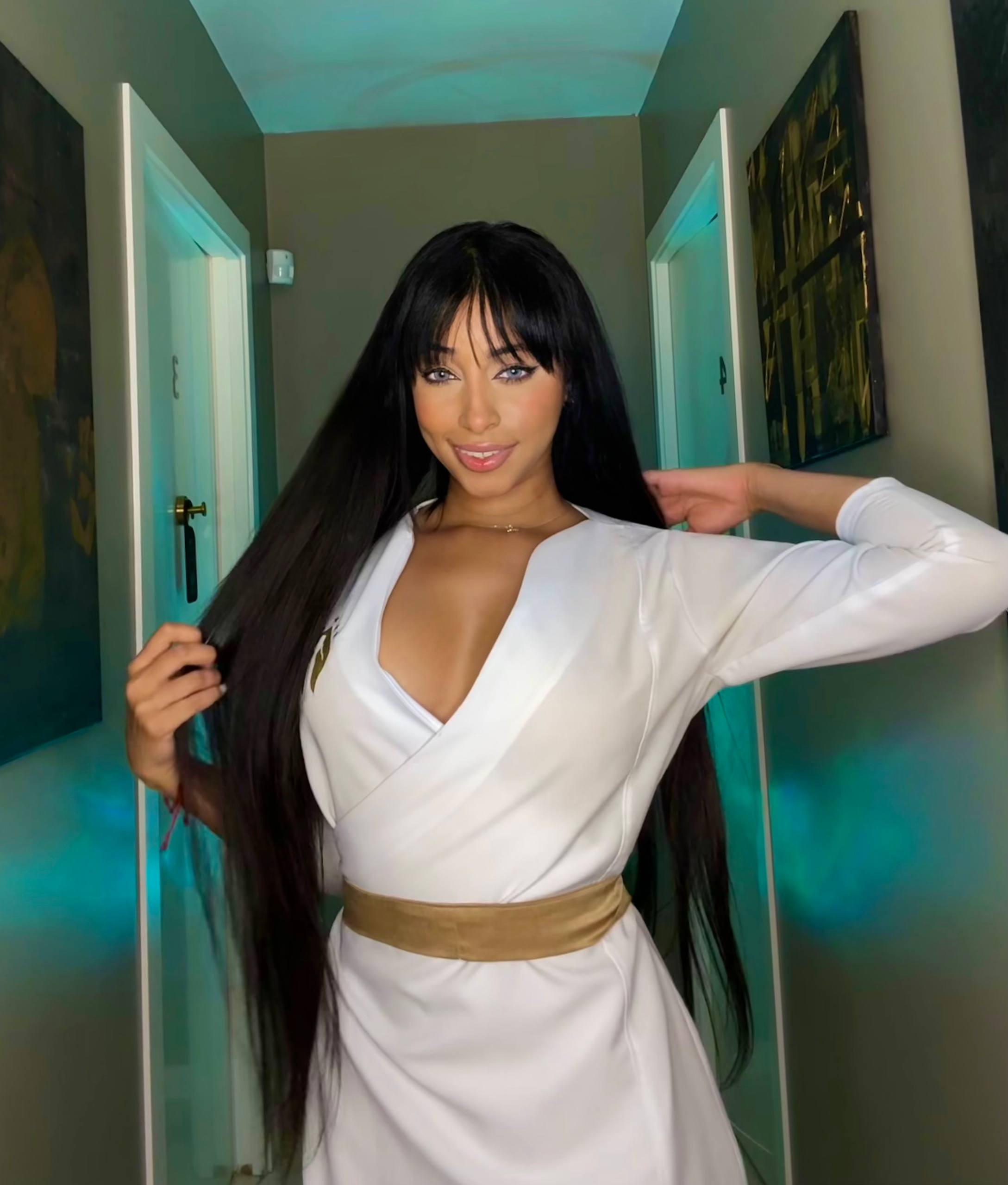 Tantra, Nuru, Lingam and Yoni massage, Elite erotic Massage, luxury VIP erotic massage with champagne, sensual and magic body to body massage, couple massage, four hands massage, relax massage, spiritual massage and erotic massage in Tenerife for men and women